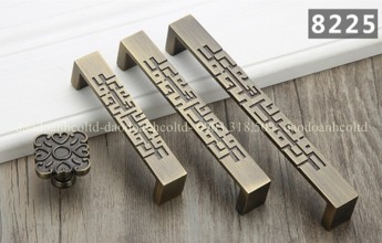 Tay nắm tân cổ điển 8225